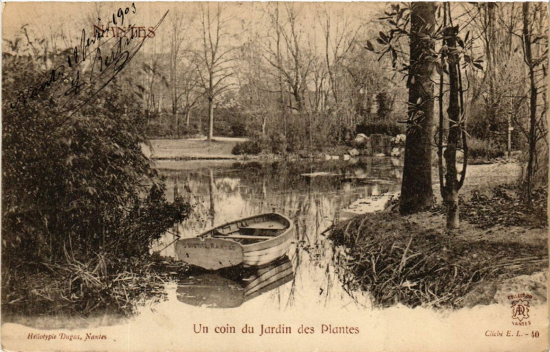 Carte postale ancienne Nantes - Un coin du Jardin des Plantes à Nantes