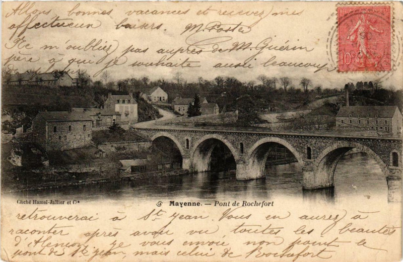 Carte postale ancienne Mayenne Pont de Rochefort à Mayenne