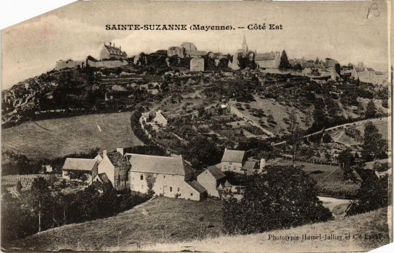 Carte postale ancienne Sainte-Suzanne Cote Est
