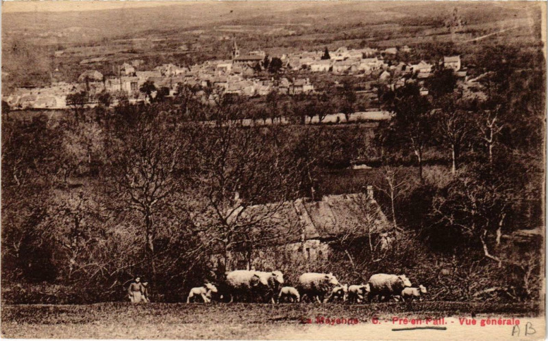 Carte postale ancienne Pre-en-Pail Vue générale