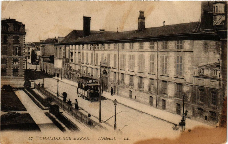 Carte postale ancienne Chalons sur Marne L'Hopital