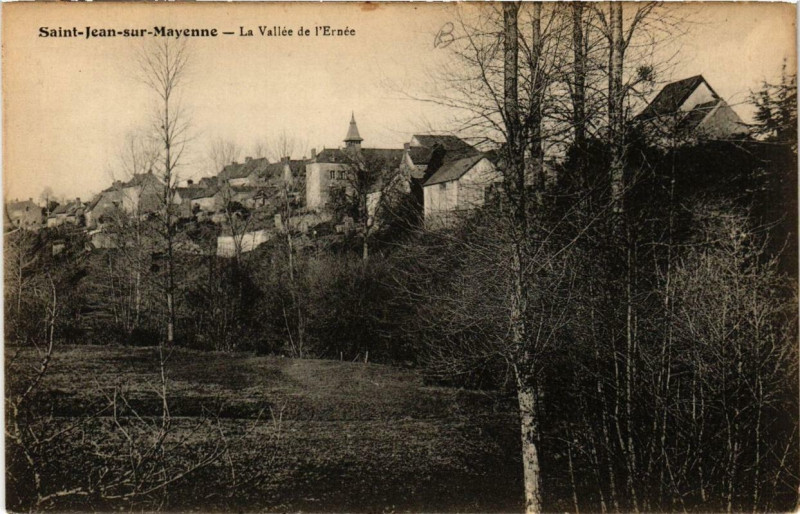 Carte postale ancienne Saint-Jean-sur-Mayenne La Vallée de l'Ernée à Saint-Jean-sur-Mayenne