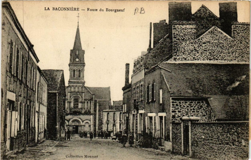 Carte postale ancienne La Baconniere Route du Bourgneuf