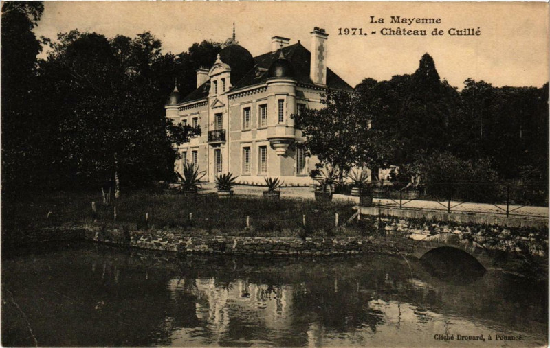 Carte postale ancienne La Mayenne Chateau de Cuille à Mayenne