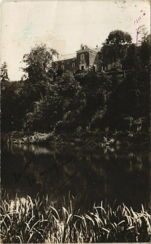 Carte postale ancienne Prieure des Vaux par Daon - (La Mayenne) à Daon