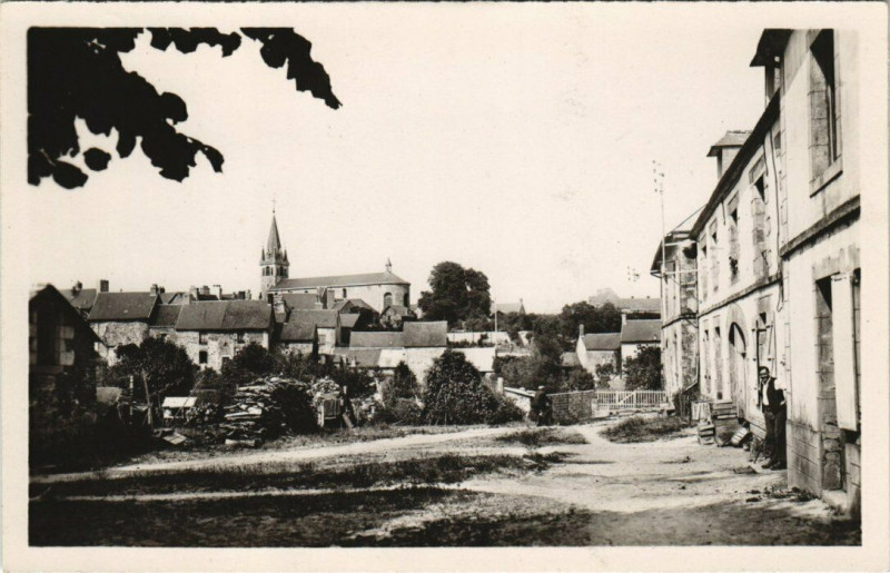 Carte postale ancienne Pre-en-Pail - Coin Pittoresque