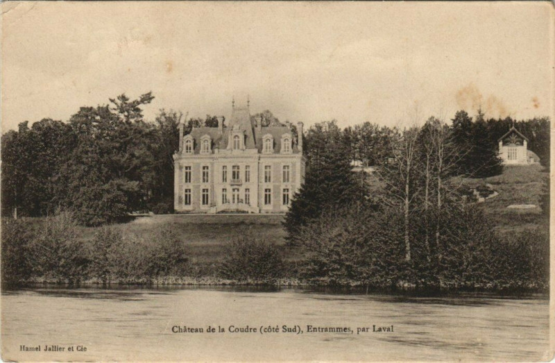 Carte postale ancienne Chateau de la Condre (cote sud) Entrammer, per Laval à Laval
