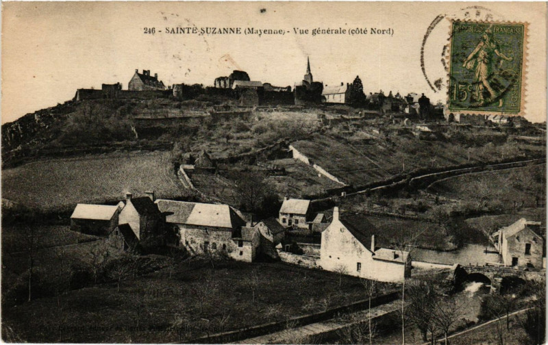 Carte postale ancienne Sainte-Suzanne, Mayenne-Vue Générale à Mayenne