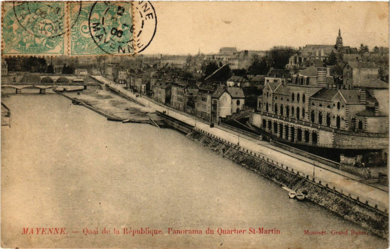 Carte postale ancienne Mayenne - Quai de la Republique à Mayenne