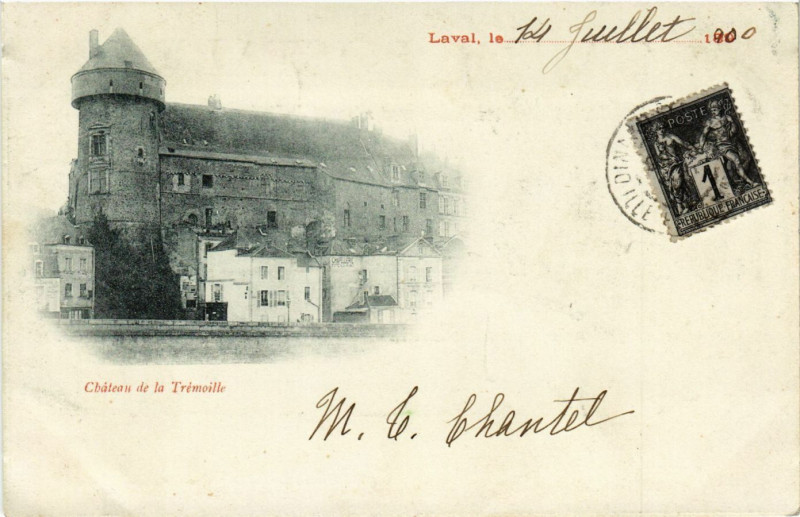 Carte postale ancienne Laval - Chateau de la Tremeille à Laval