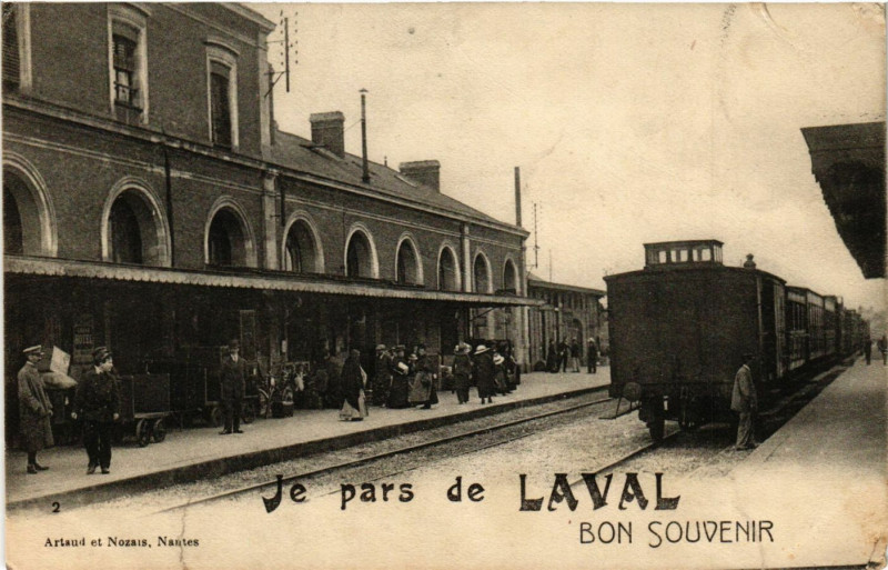 Carte postale ancienne Laval - Bon Souvenir à Laval