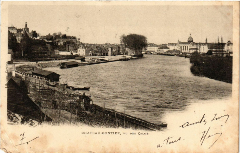 Carte postale ancienne Chateau-Gontier - vu des Quaie