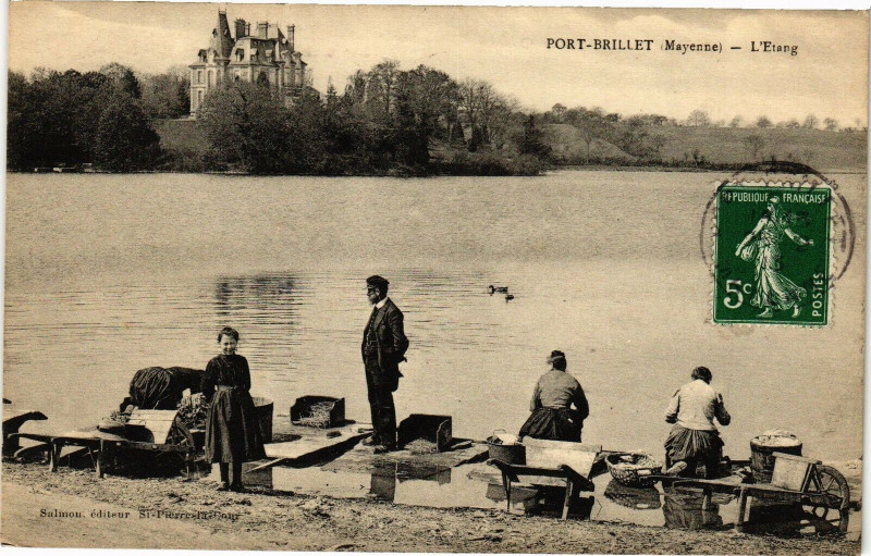 Carte postale ancienne Port-Brillet - L'Etang à Port-Brillet