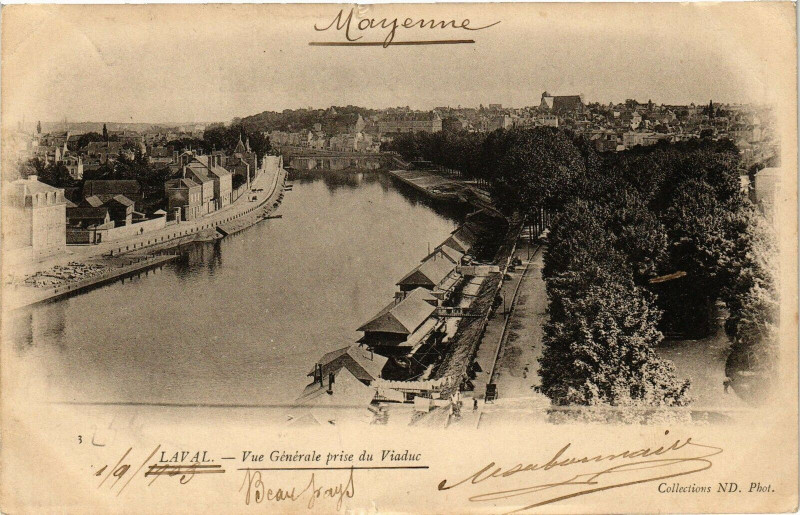 Carte postale ancienne Laval-Vue Générale prise du Viaduc à Laval