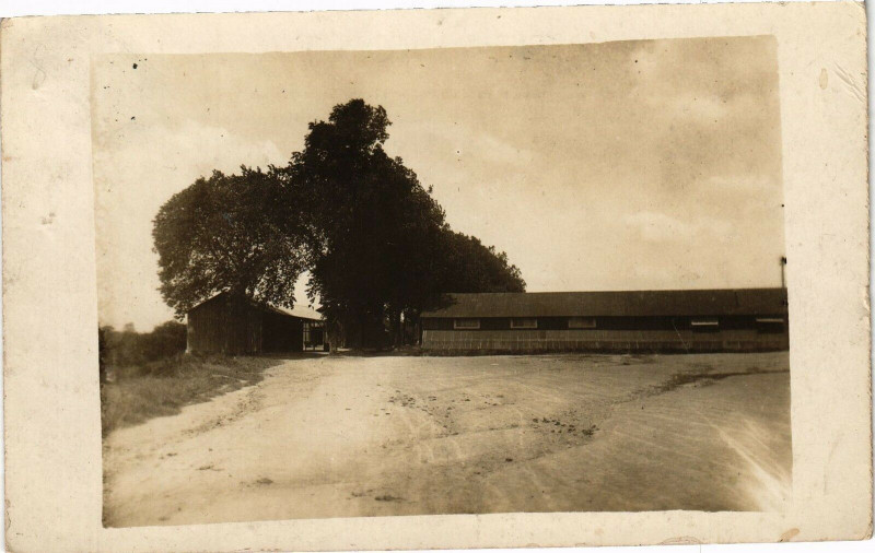 Carte postale ancienne Laval à Laval