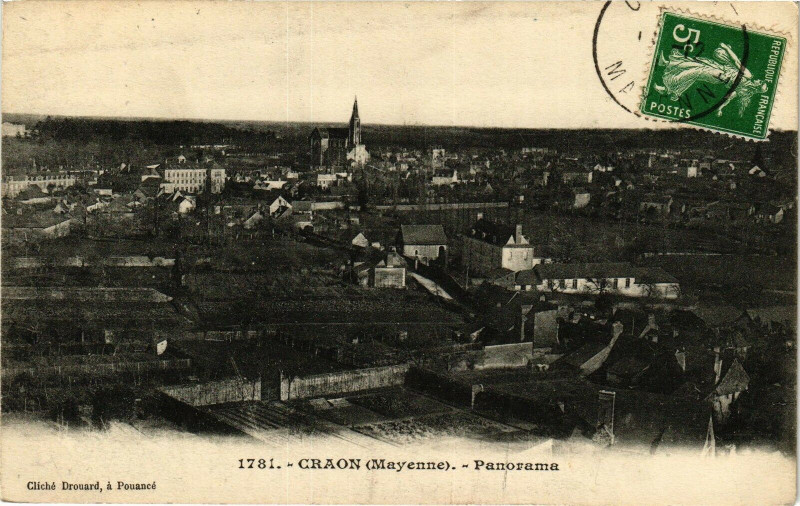 Carte postale ancienne Craon.- Panorama à Craon