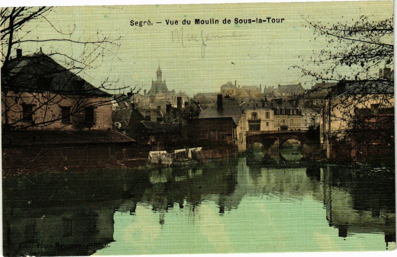 Carte postale ancienne Segré-Vue du Moulin de Sous la Tour