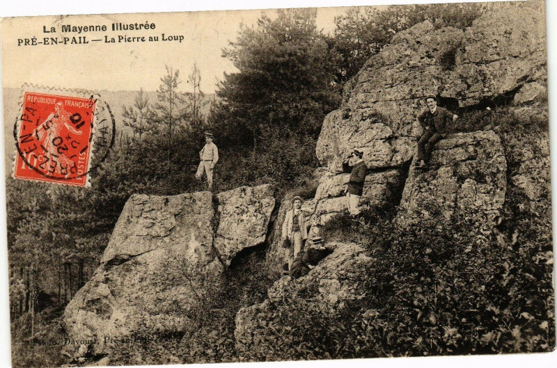 Carte postale ancienne Pré en Pail-La Pierre au Loup