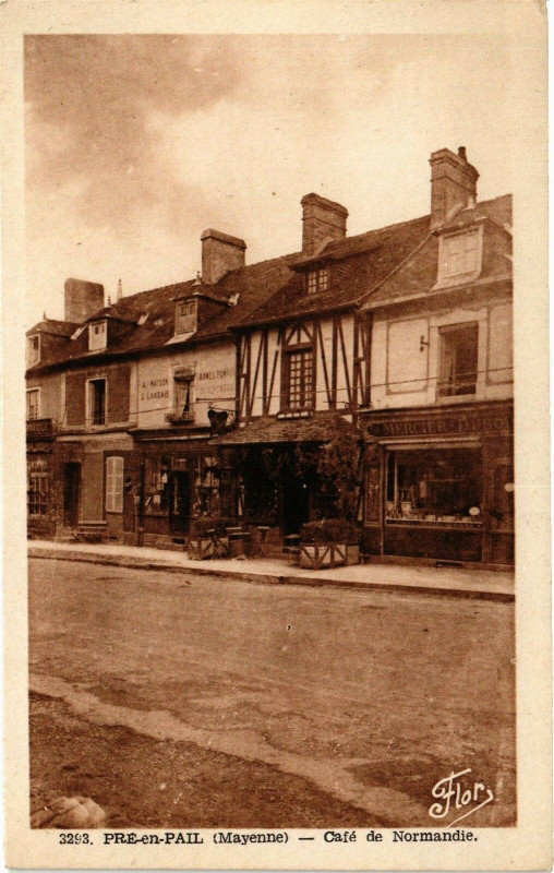 Carte postale ancienne Pré en Pail-Café de Normandie