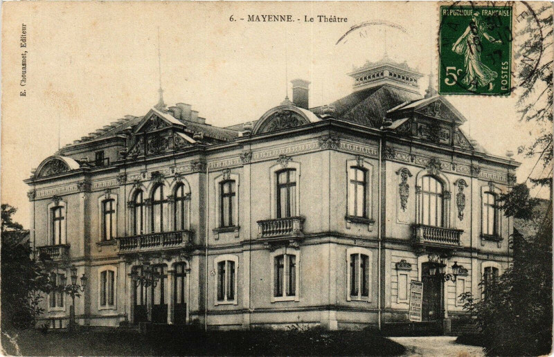 Carte postale ancienne Mayenne-Le Théátre à Mayenne