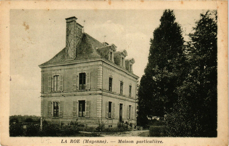Carte postale ancienne Mayenne-La Roe-Maison particuliére à Mayenne
