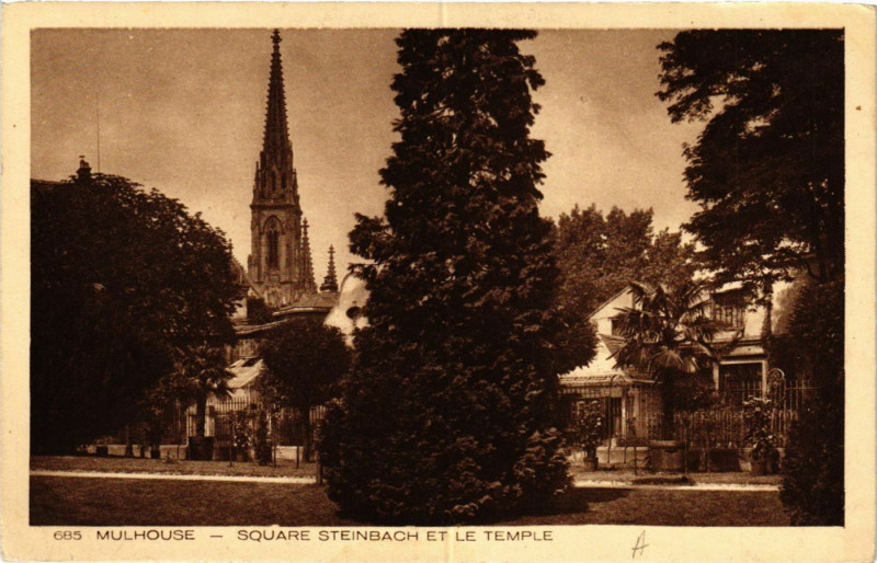 Carte postale ancienne Mulhouse - Square Steinbach et le Temple à Mulhouse