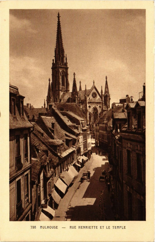 Carte postale ancienne Mulhouse - Rue Henriette et le Temple à Mulhouse