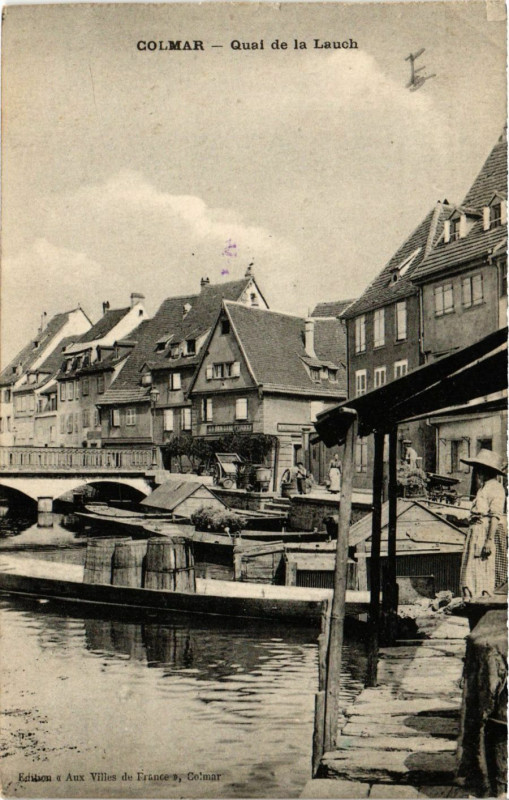 Carte postale ancienne Colmar - Quai de la Lauch Mon. Rapp à Colmar