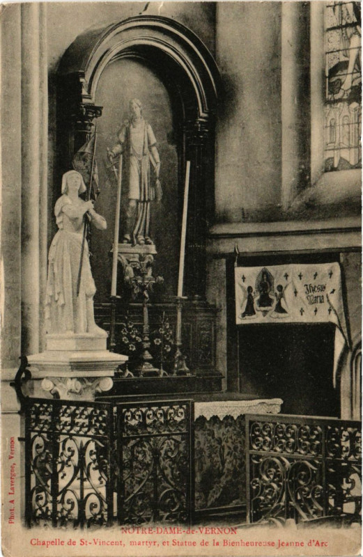 Carte postale ancienne N.-D.-de-Vernon - Chapelle de Saint-incent et Statue de la à Vernon