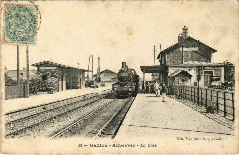 Carte postale ancienne Gaillon Aubevoie La Gare à Gaillon
