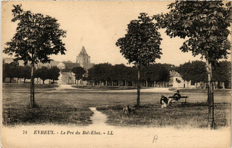 Carte postale ancienne Evreux - Le Pre du Bel-Ebat à Évreux