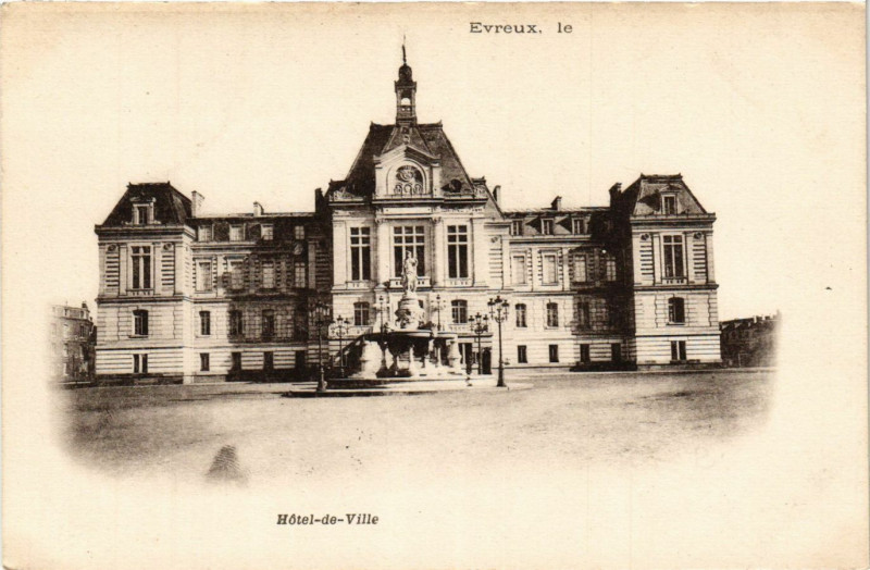 Carte postale ancienne Evreux le - Hotel-de-Ville à Évreux