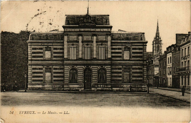 Carte postale ancienne Evreux - Le Musée à Évreux