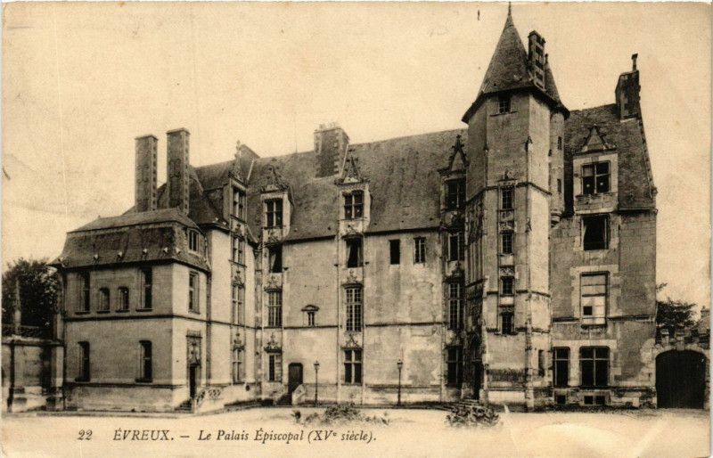 Carte postale ancienne Evreux - Le Palais Episcopal (Xv siecle) à Évreux