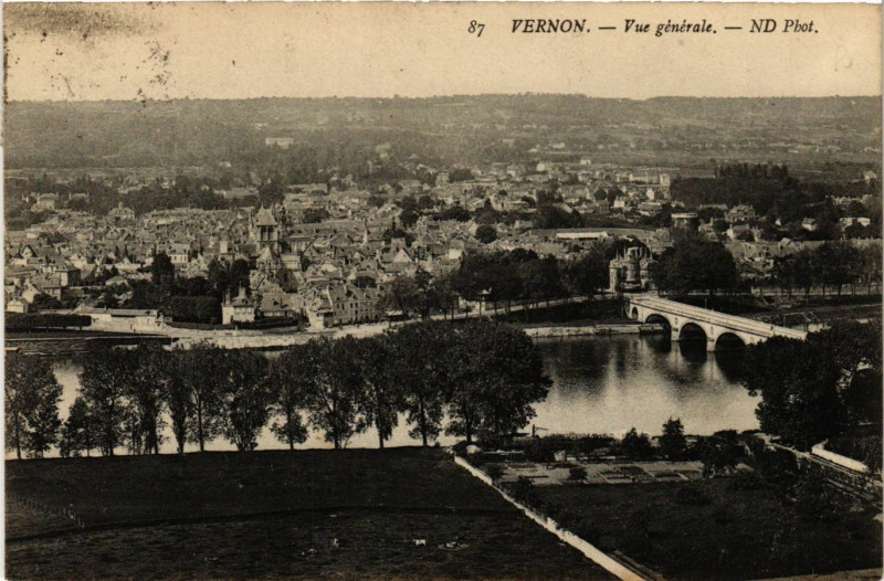 Carte postale ancienne Vernon - Vue générale à Vernon