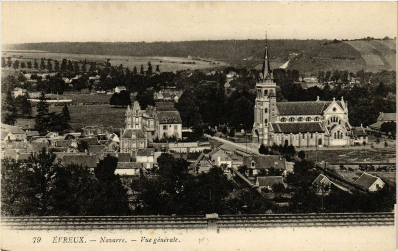 Carte postale ancienne Evreux - Navarre - Vue générale à Évreux