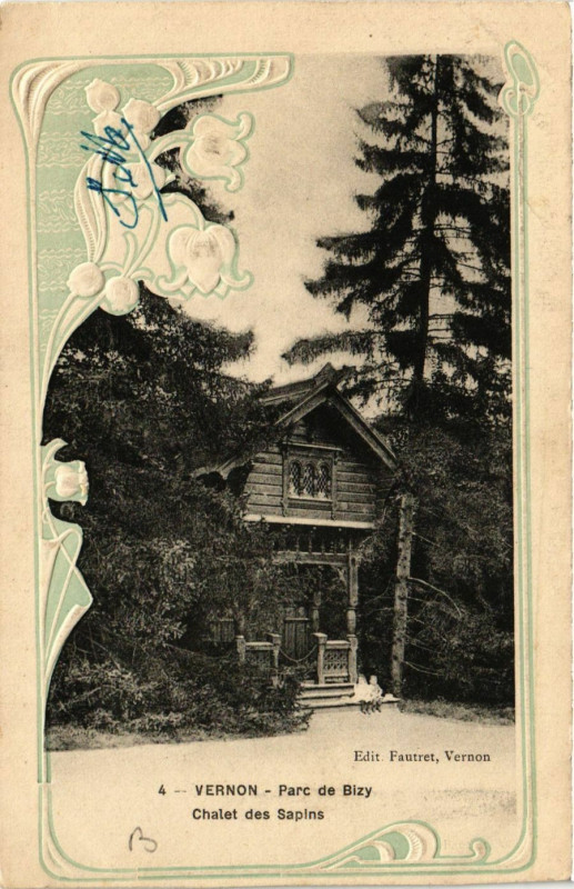 Carte postale ancienne Vernon - Parc de Bizy - Chalet des Sapins à Vernon