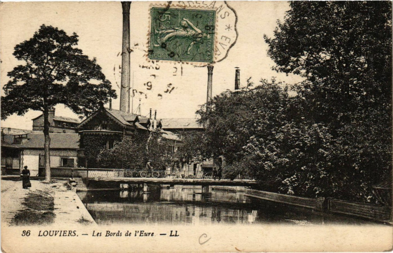 Carte postale ancienne Louviers - Les Bords de l'Eure à Louviers