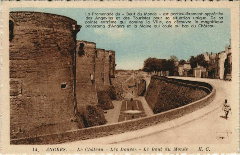Carte postale ancienne Angers Le Chateau à Angers