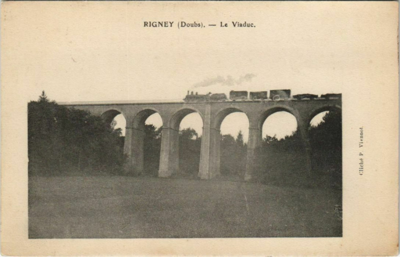 Carte postale ancienne Rigney Le Viaduc à Rigney