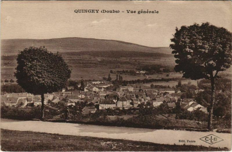 Carte postale ancienne Quingey Vue Generale à Quingey