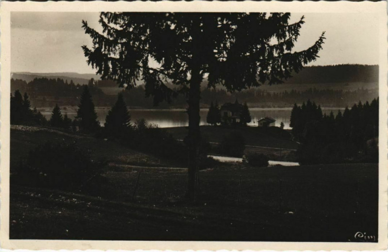 Carte postale ancienne Malbuisson Villa Montsejoye à Malbuisson