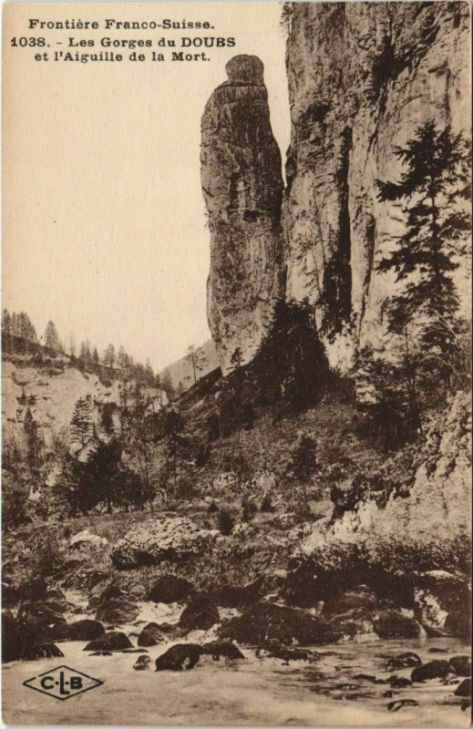Carte postale ancienne Les Gorges du Doubs et l'Aiguille de la Mort à Doubs