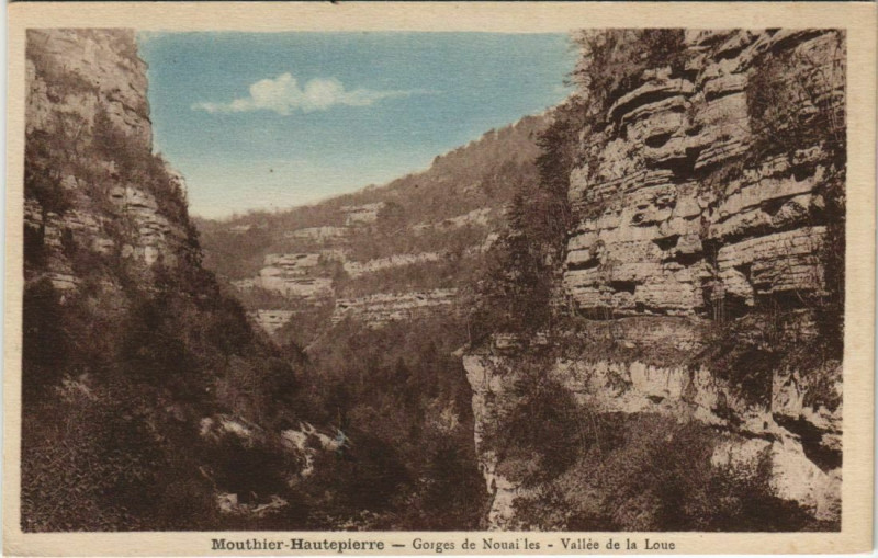 Carte postale ancienne Mouthier-Haute-Pierre Gorges de Nouailles - Vallee de la Loue à Mouthier-Haute-Pierre