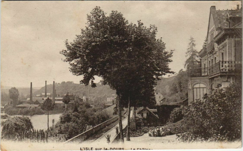 Carte postale ancienne L'Isle-sur-le-Doubs Le Chateau à L'Isle-sur-le-Doubs