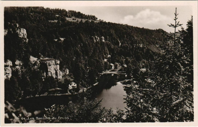 Carte postale ancienne Les Bassins du Doubs à Doubs