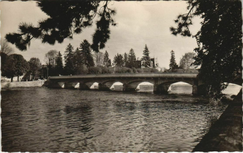 Carte postale ancienne Audincourt Le Pont à Audincourt