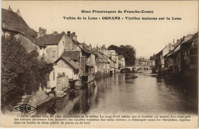 Carte postale ancienne Ornans Vieilles Maisons sur la Loue à Ornans
