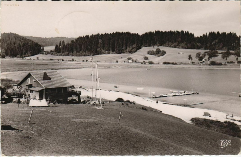 Carte postale ancienne Malbuisson Lac de Saint-Point - Le Chalet du Port de Malbuisson à Malbuisson