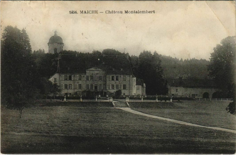 Carte postale ancienne Maiche Chateau Montalembert à Maîche